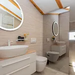 New! 14 Guests Villa, Breakfast & Pool * Dazlina