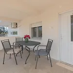 New! 14 Guests Villa, Breakfast & Pool *