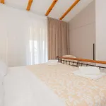Villa New! 14 Guests Villa, Breakfast & Pool *