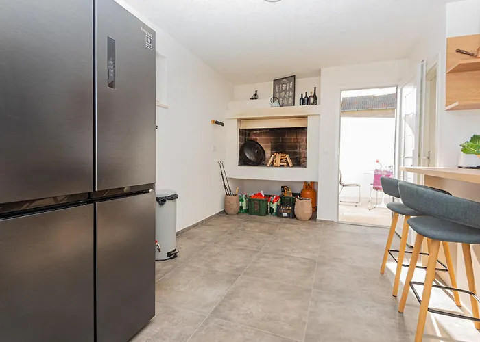 וילה New! 14 Guests Villa, Breakfast & Pool Dazlina